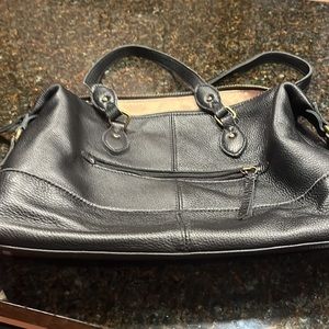 The Sak purse- black leather
